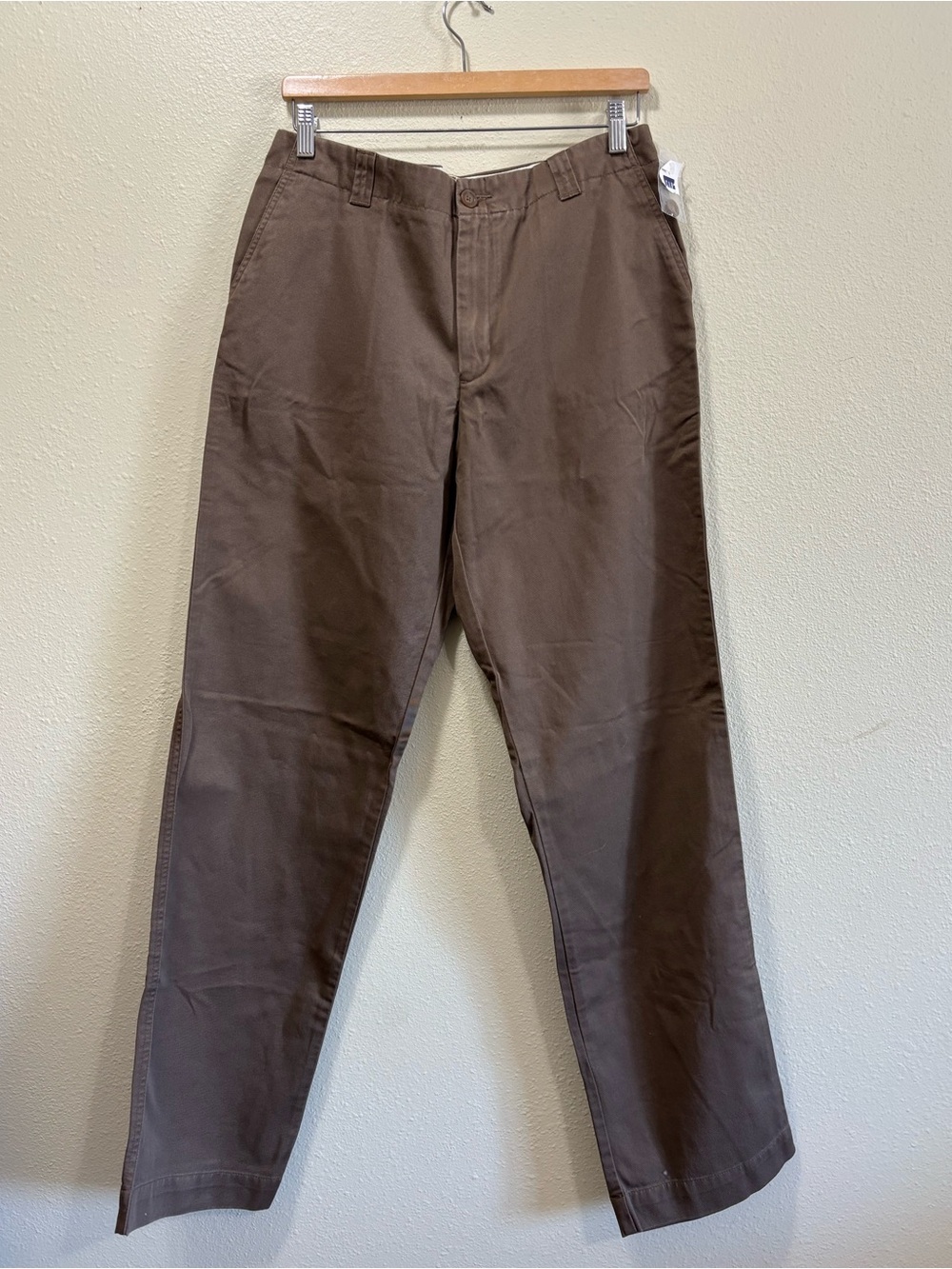 GAP Straight Leg Pants in Brown